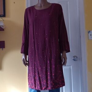 Cute Fall dress by Old Navy size Large burgundy floral long ruffle sleeves